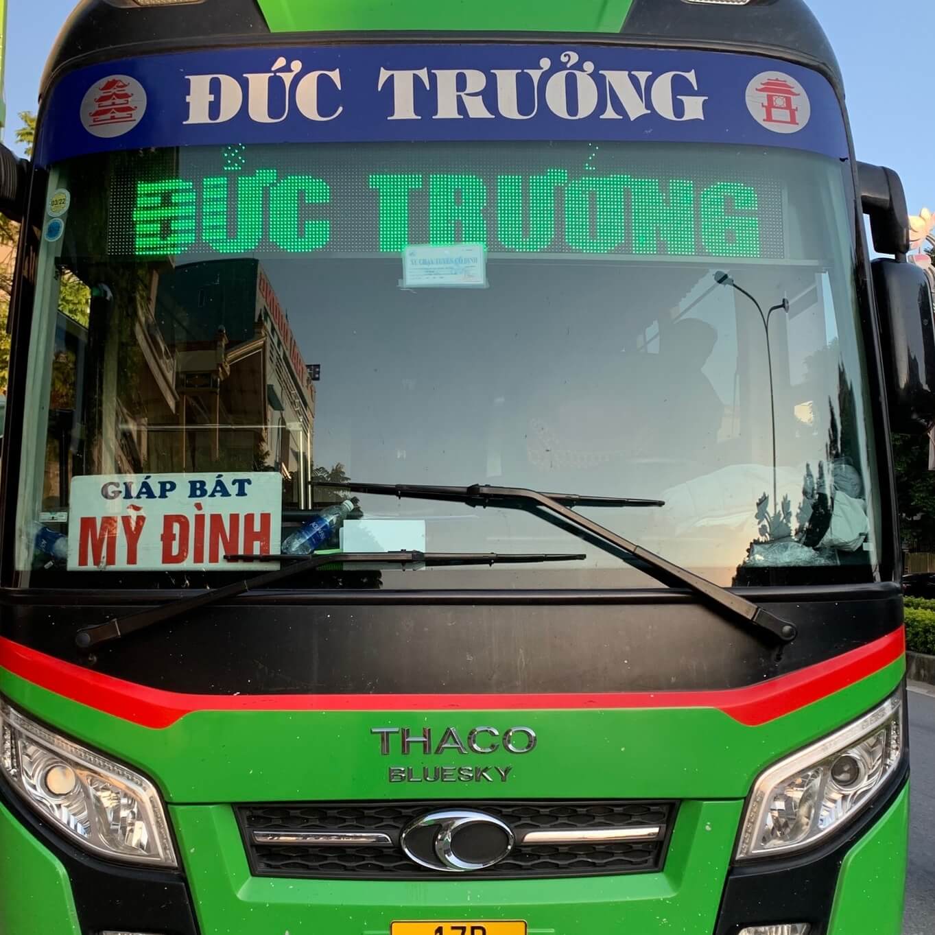 Xe Đức Trưởng