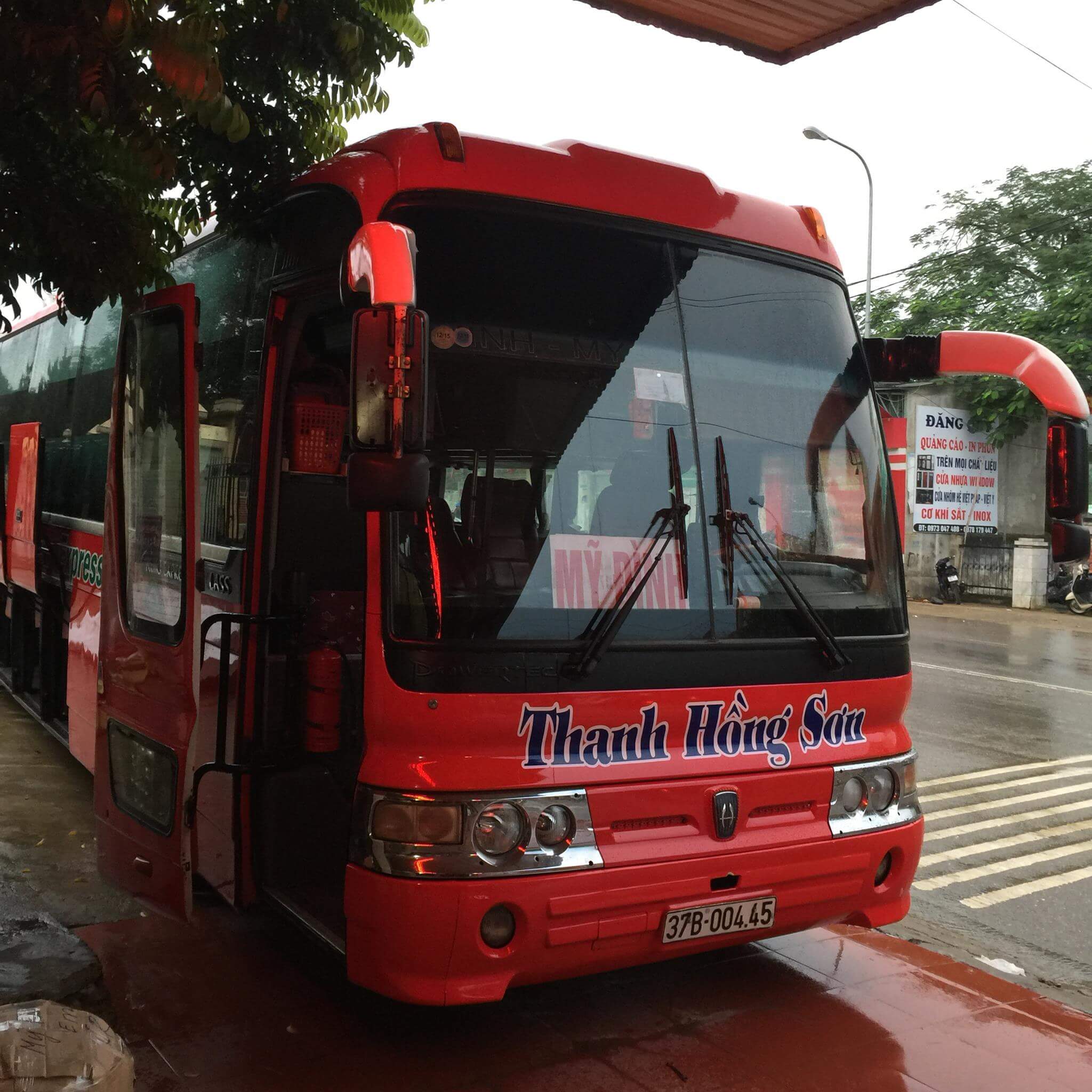 Xe Thanh Hồng Sơn