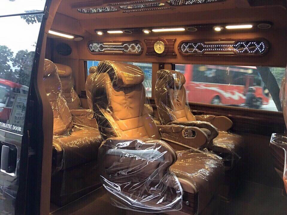 Không gian xe limousine Ngọc Cường