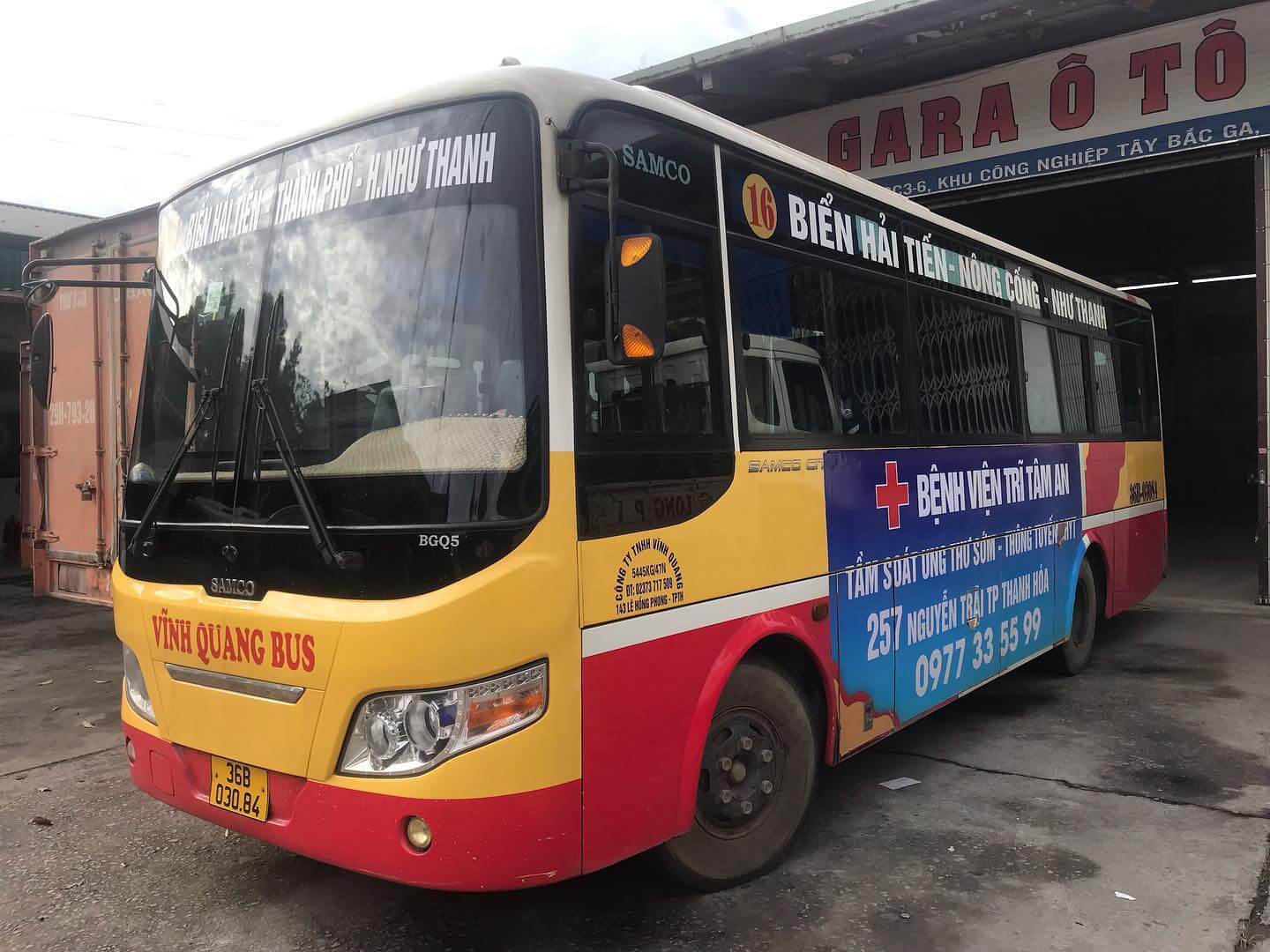 Xe buýt Vĩnh Quang
