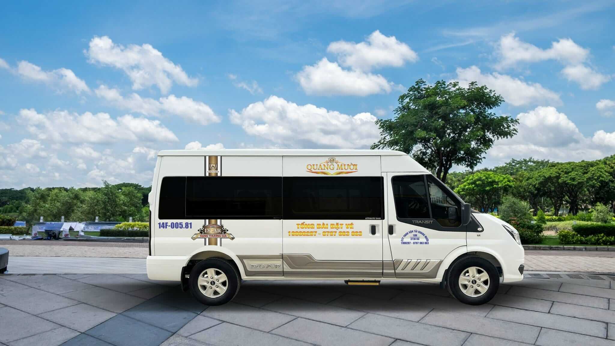 Limousine Quang Mười