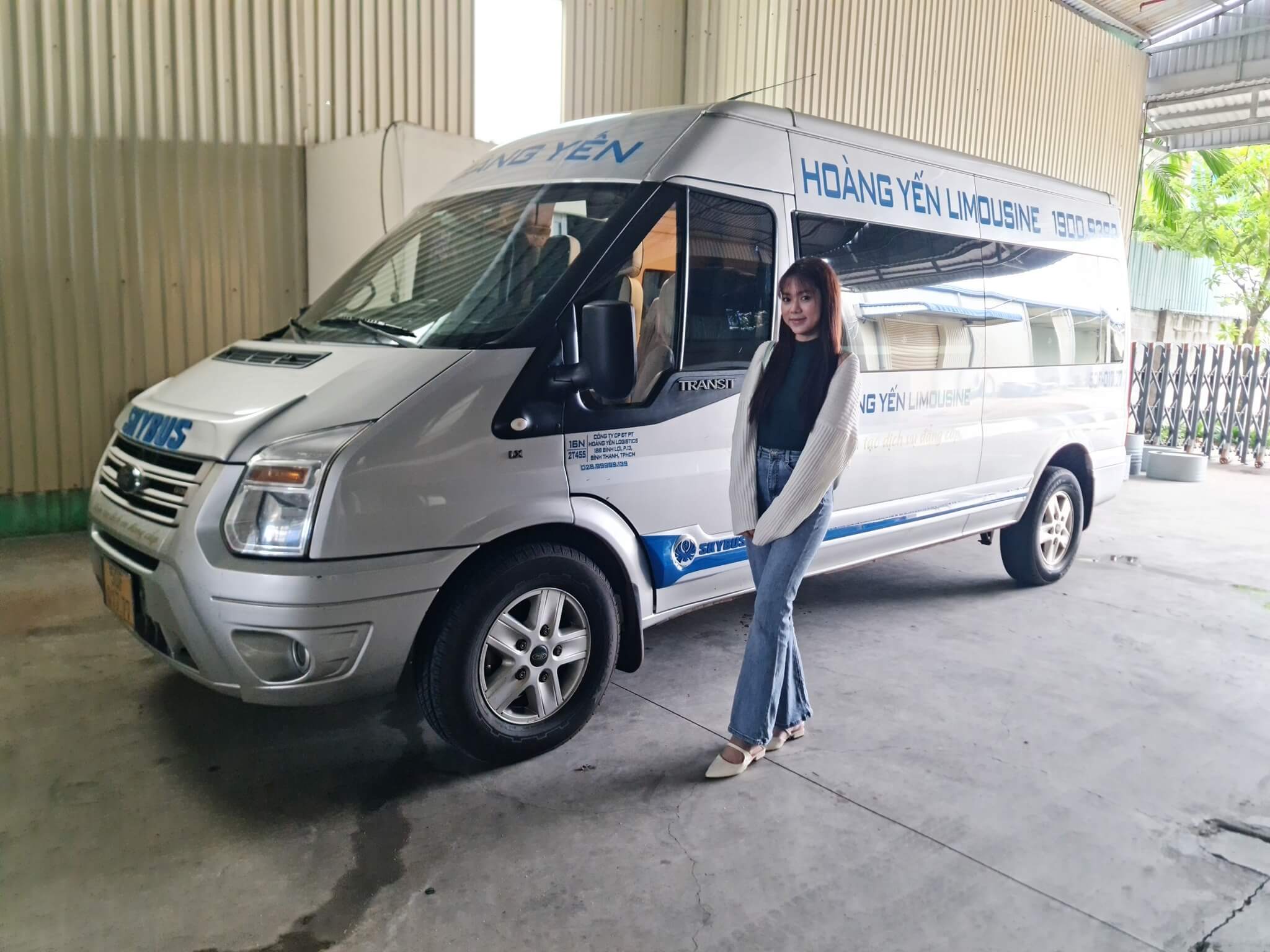 Limousine Hoàng Yến