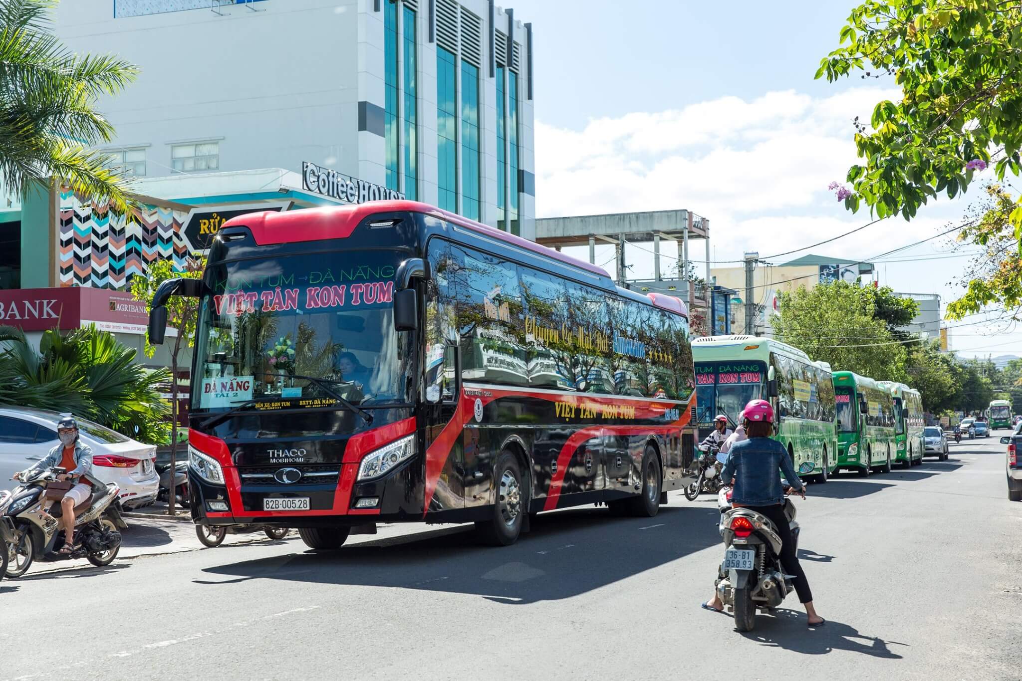 Xe Việt Tân Kon Tum