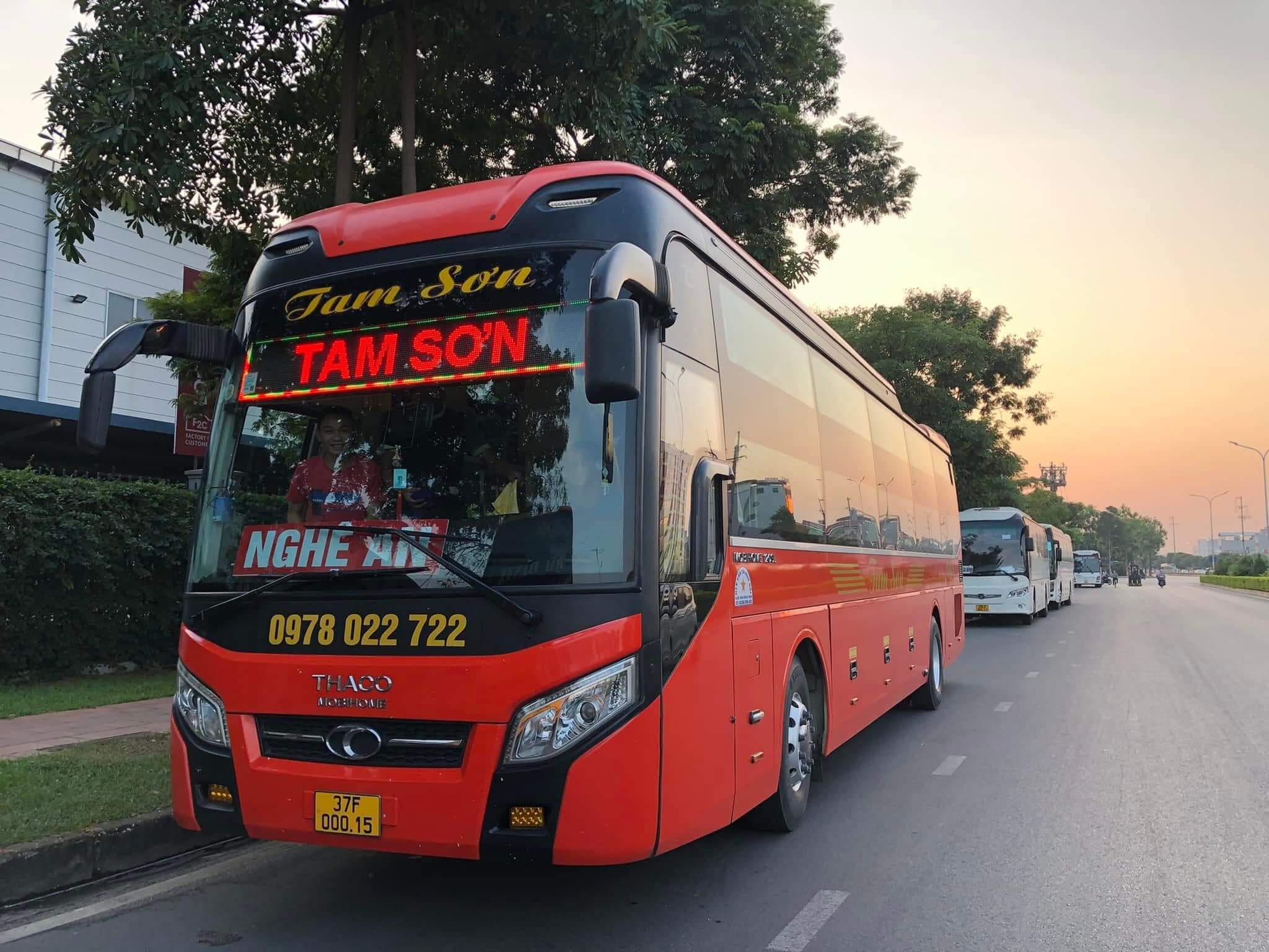 Xe dịch vụ Tam Sơn