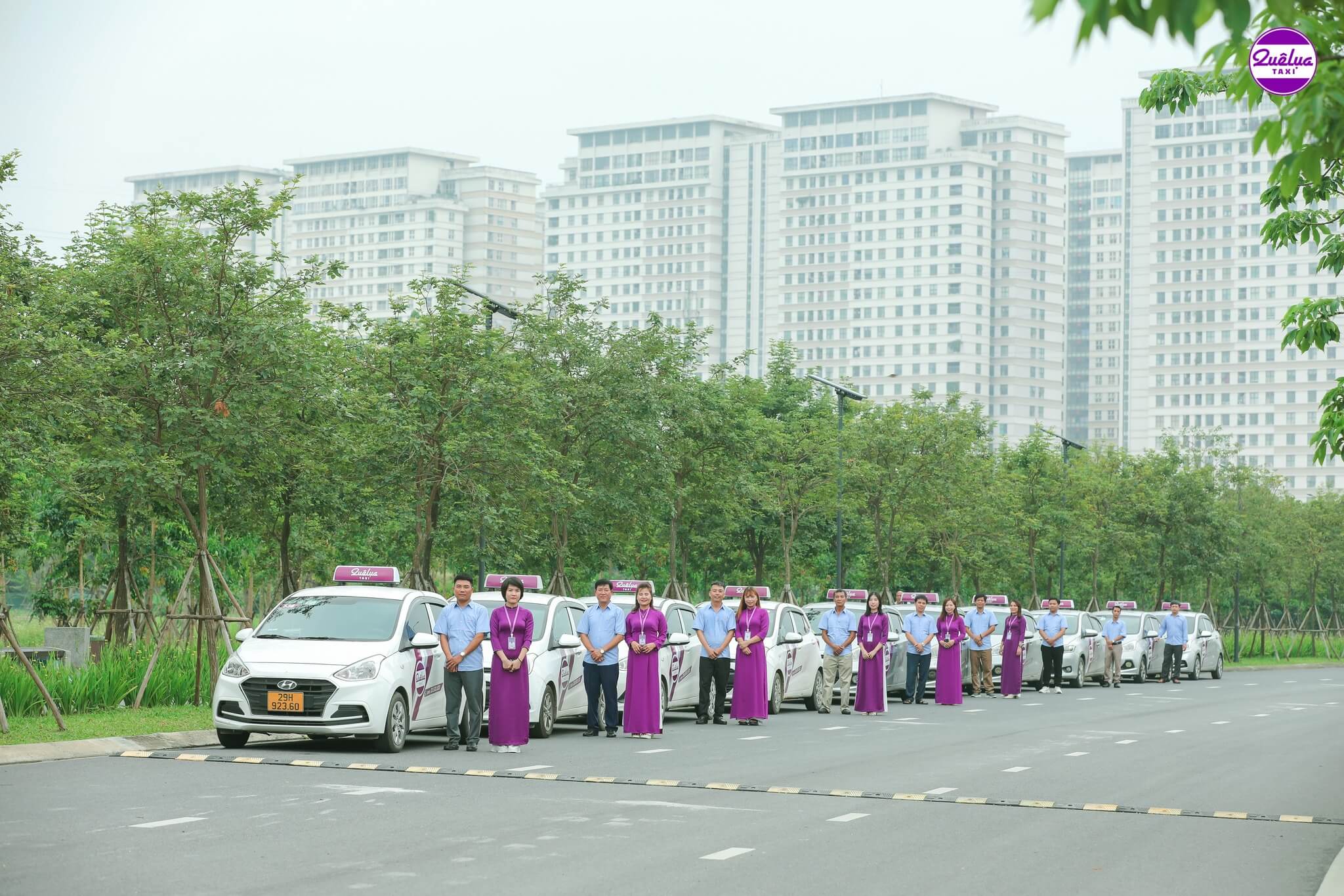 Hệ thống taxi Quê Lụa đồng hành cùng khách trên mọi hành trình