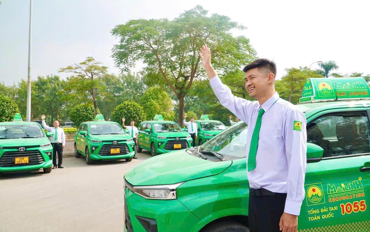 Nhân viên từ hệ thống taxi Mai Linh chuyên nghiệp