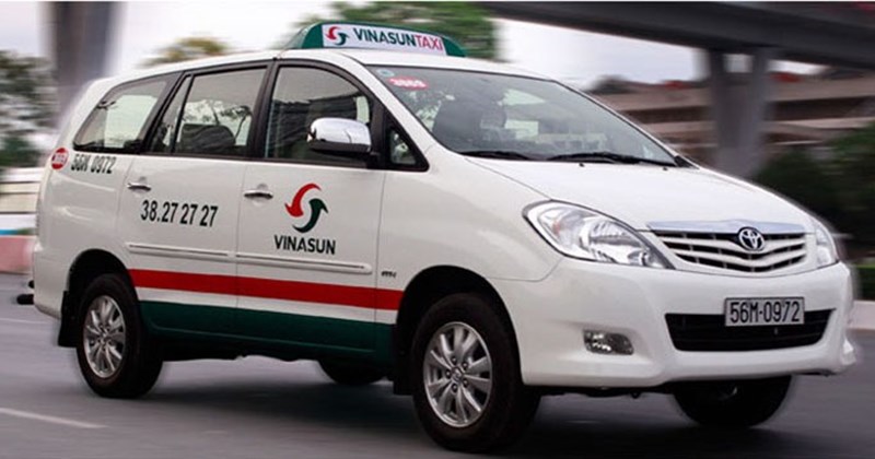 Xe taxi Vinasun